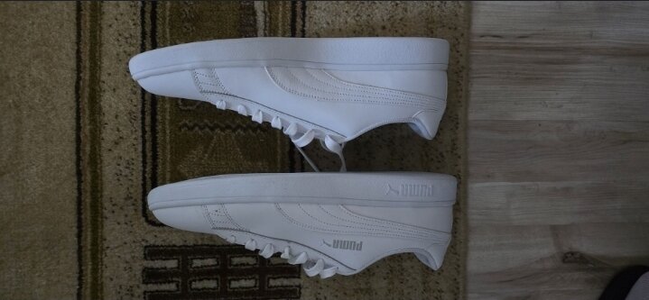 De vanzare adidasi Puma.